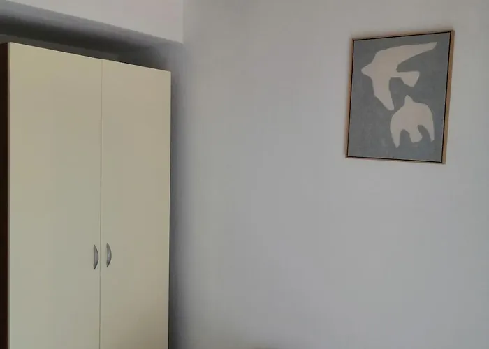 Nyaraló Noka *